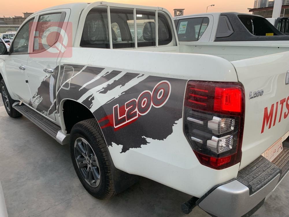 Mitsubishi L200